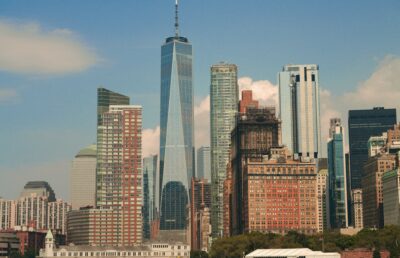 25 ans des attentats du 11 septembre 2001 : chronologie heure par heure et commémorations 2026
